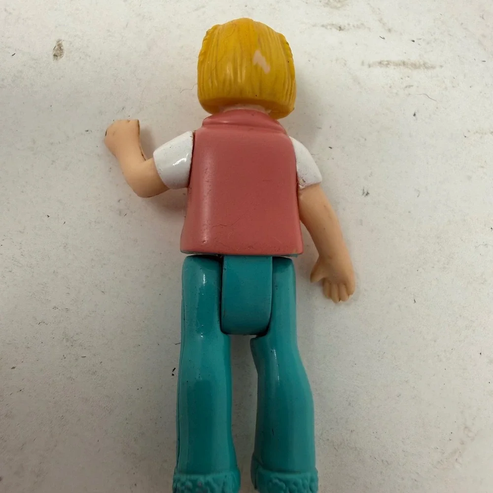 Vintage Fisher Price Sweet Streets Dollhouse Figure Blonde Girl Pink Vest 2.75in